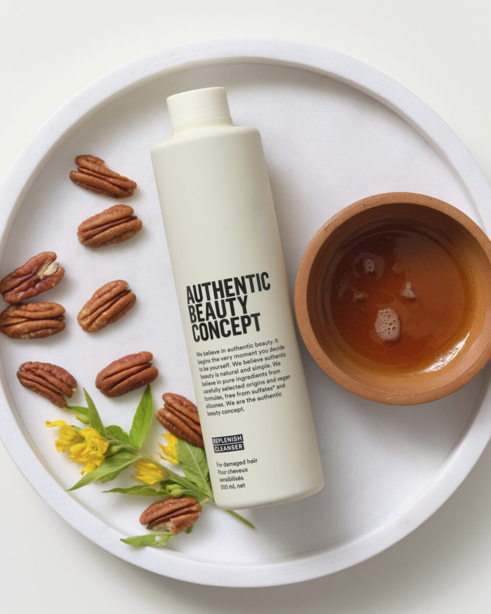 AuthenticBeautyConcept_Replenish_Champu300ml